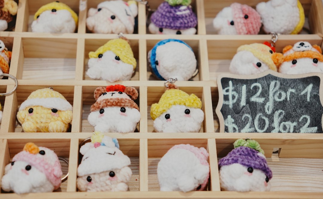 Easy Crochet Holiday Keychain Patterns to Make in an Afternoon